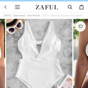 🖤 3 for $25 Tie back plunging one piece